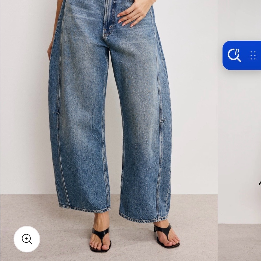 Good American extreme Barrel Jeans